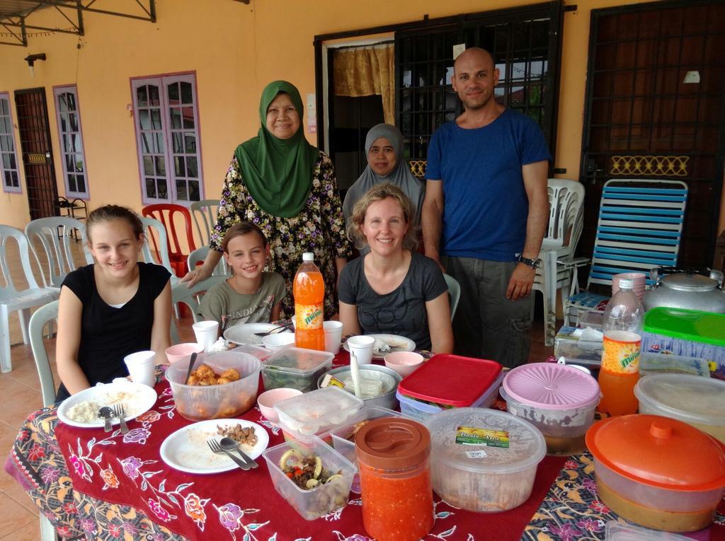 My Friend Homestay Kota Bharu Exterior photo